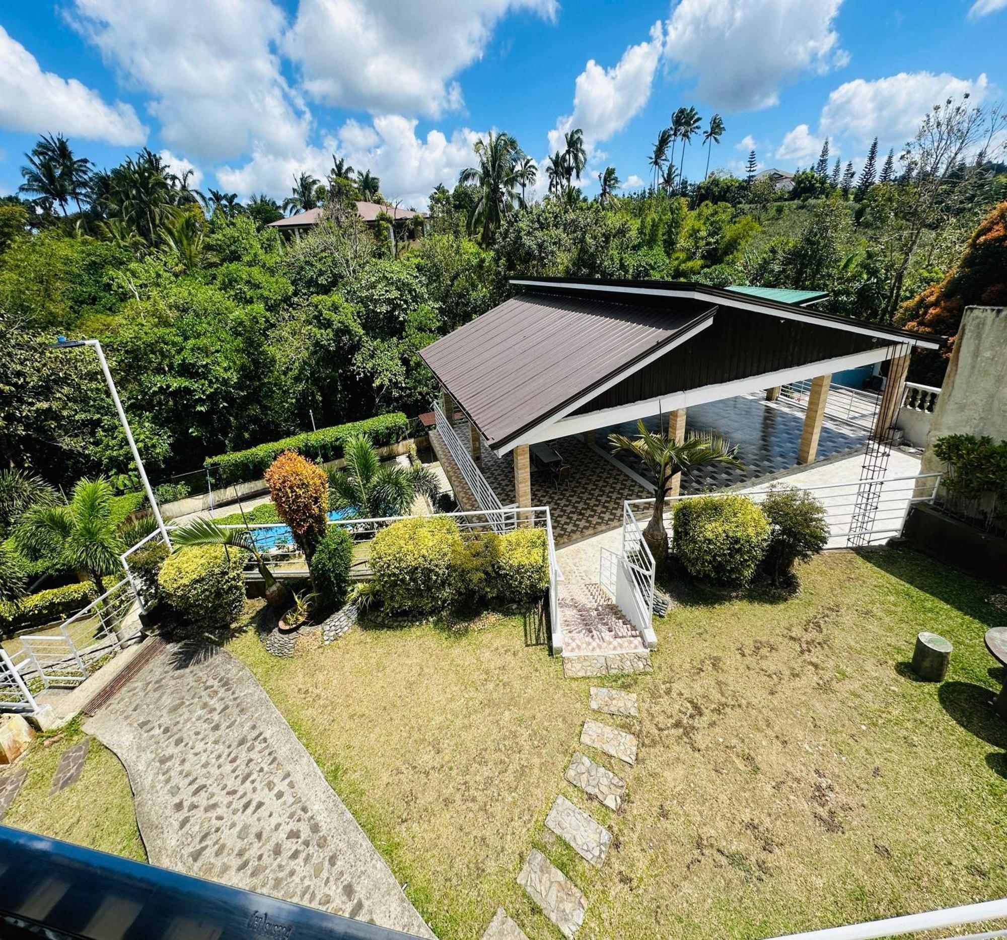 Oyo 1067 Villa Sofia At Silang Tagaytay City Екстериор снимка