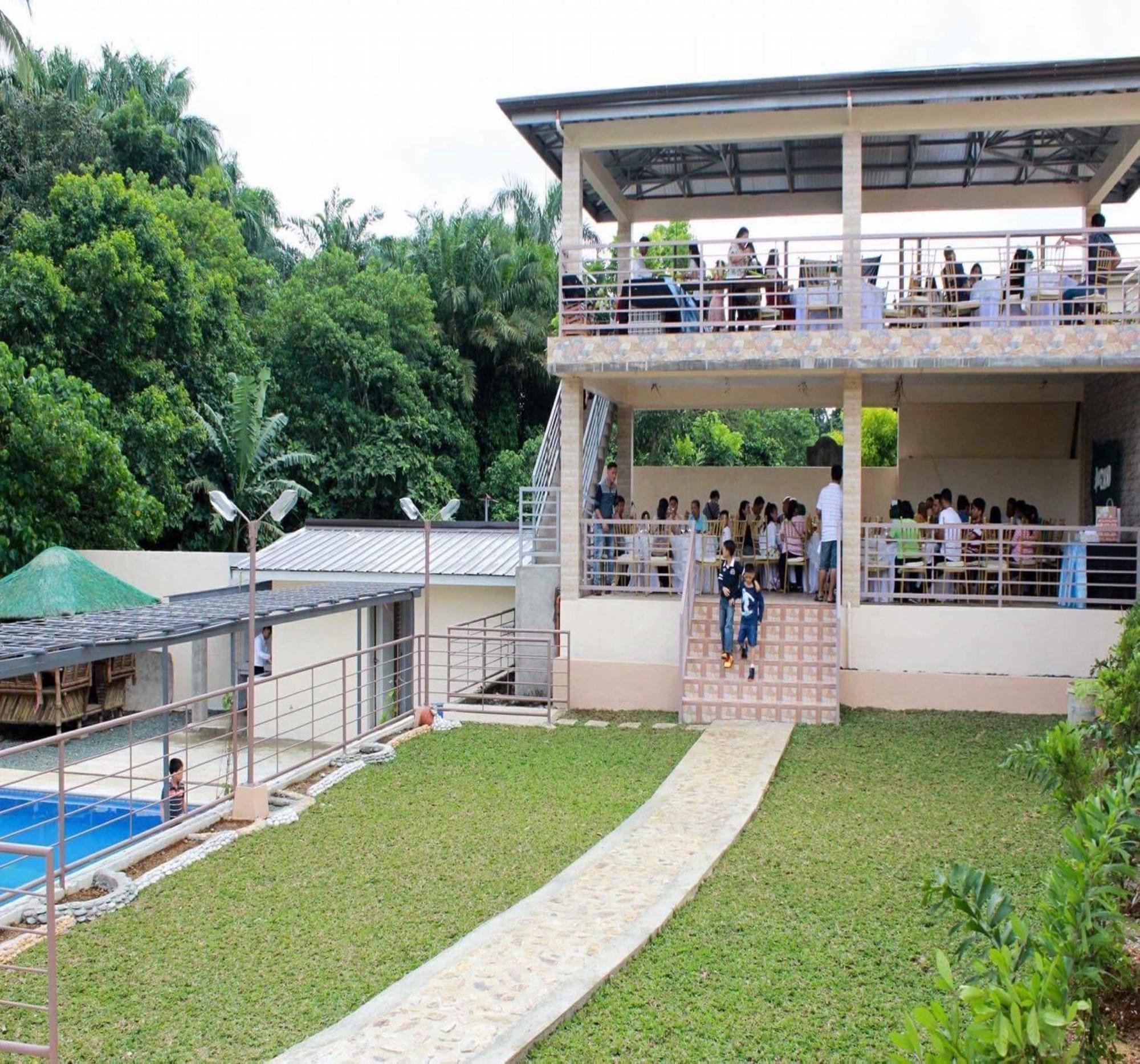 Oyo 1067 Villa Sofia At Silang Tagaytay City Екстериор снимка